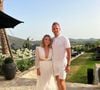 Capitão da Inglaterra na Copa 2026, Harry Kane vive uma história de amor com Katie Goodland há mais de 15 anos; os dois oficializaram a união em 2019