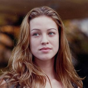 Luana Piovani foi cortada de novela da Globo 'Anjo Mau', de 1997, após tingir o cabelo três vezes