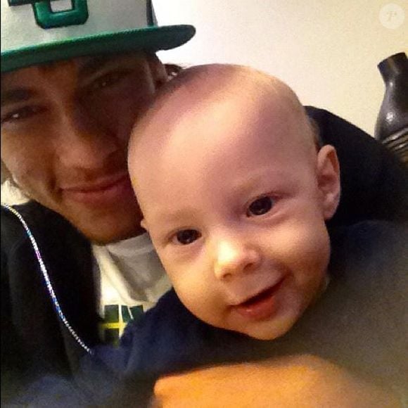 Davi Lucca, primeiro filho de Neymar, nasceu no dia 24 de agosto de 2011