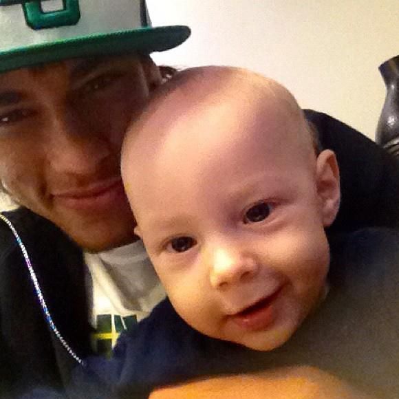 Davi Lucca, primeiro filho de Neymar, nasceu no dia 24 de agosto de 2011