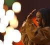 A ginasta americana Simone Biles prestigiou o Mundial de Ginástica Artística em Roterdã e viu Rebeca Andrade conquistar o terceiro ouro mundial no salto, feito que ela própria ainda não alcançou