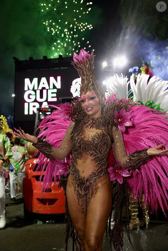 Carnaval 2026: a cantora Karinah foi musa da Mangueira
