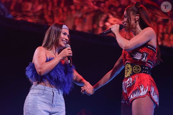 'Rainha absoluta', disse Anitta sobre Simone Mendes