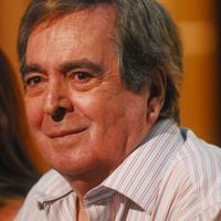 Poucos sabem, mas mulher de Benedito Ruy Barbosa foi fundamental para autor manter ator da nova temporada de 'Sessão de Terapia' no original da novela 'Pantanal'
