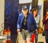 Francisco Cuoco faz uso de sonda no nariz e precisa de ajuda para ficar em pé e na hora do banho - foto de arquivo mostra ator em momento de lazer