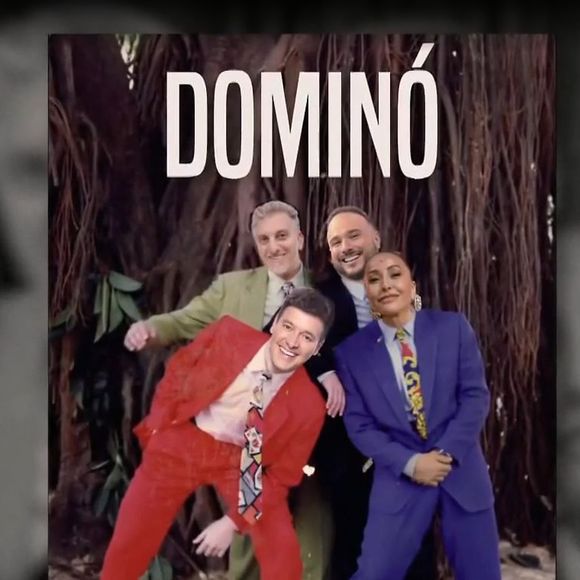 Rodrigo Faro, Luciano Huck, Sabrina Sato e Ed Gama interpretaram os participantes do grupo Dominó
