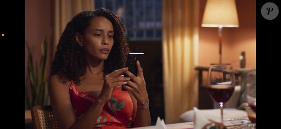 Raquel ficou indignada e jogou com ironia ao ver Helena Roitman no celular de Ivan