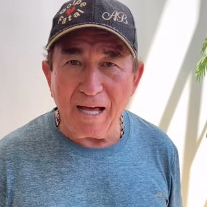 Amado Batista disse em seu show em 25 de junho de 2025 que só namora se for relacionamento sério