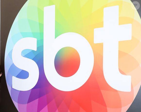 ‘O SBT repudia qualquer tipo de discriminação e preconceito, que são o oposto dos princípios e valores da empresa’, inicia a nota da emissora