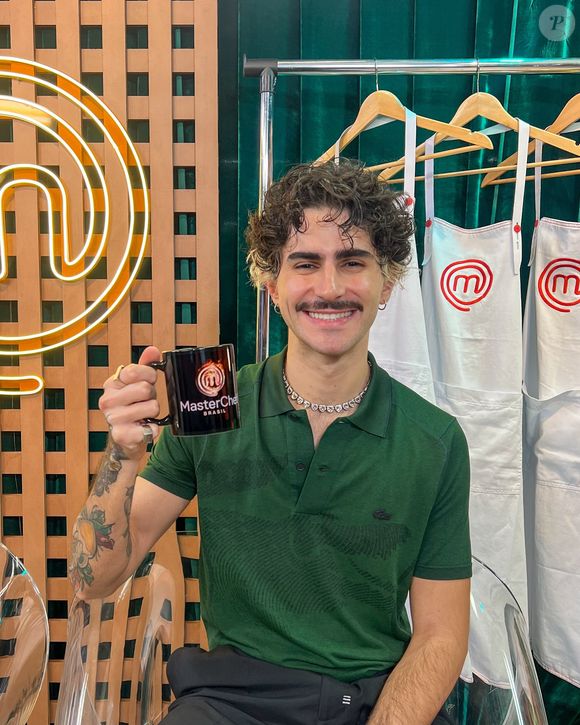 Depois do reality, Hugo seguiu profissionalmente na gastronomia e hoje, aos 33 anos, também atua como bartender