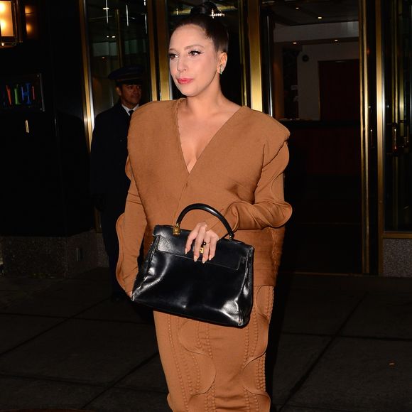 Lady Gaga costumava homenagear musas como Marlene Dietrich e Audrey Hepburn ainda em 2014