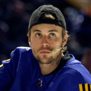 Relação de Justin Bieber e P. Diddy: representante do cantor de 'Baby' negou que ele tenha sido abusado sexualmente pelo rapper.