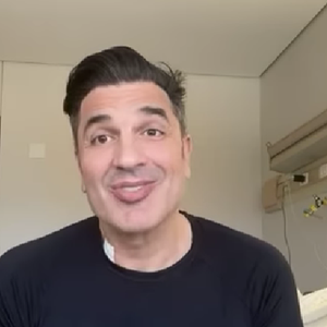 No vídeo, Edu Guedes explicou sobre a cirurgia delicada, que durou cerca de 6 horas, e agradeceu pelas mensagens carinhosas que tem recebido.