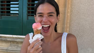 Adeus Adidas Samba: estes New Balance na cor 'morangos com chantilly' são mais confortáveis, elegantes e delicados para seu 2026