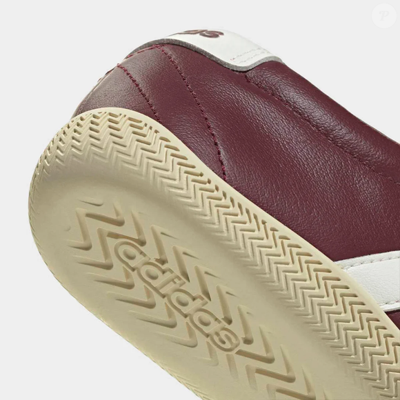 Clientes destacam o conforto “gostosinho” do Adidas Grand Court LO, além da versatilidade do modelo que transita facilmente entre produções casuais, urbanas e mais refinadas