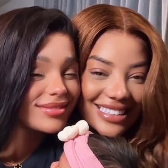 Brunna Gonçalves explicou que, mesmo os chamados “elogios” por ter voltado à antiga forma física rapidamente, podem ser problemáticos e reforçam a pressão estética enfrentada pelas mães.