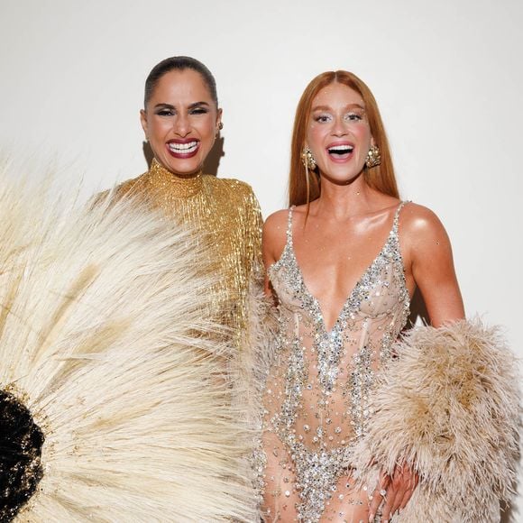 As atrizes Camila Pitanga e Marina Ruy Barbosa se divertiram nos bastidores do Baile Vogue
