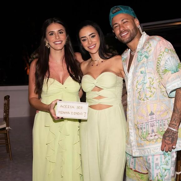 Neymar e Bruna Biancardi escolheram Bianca Biancardi como madrinha da segunda filha do casal