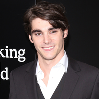 Morre RJ Mitte, astro de 'Breaking Bad', aos 34 anos; primeira audição do ator foi para comercial contra a metanfetamina