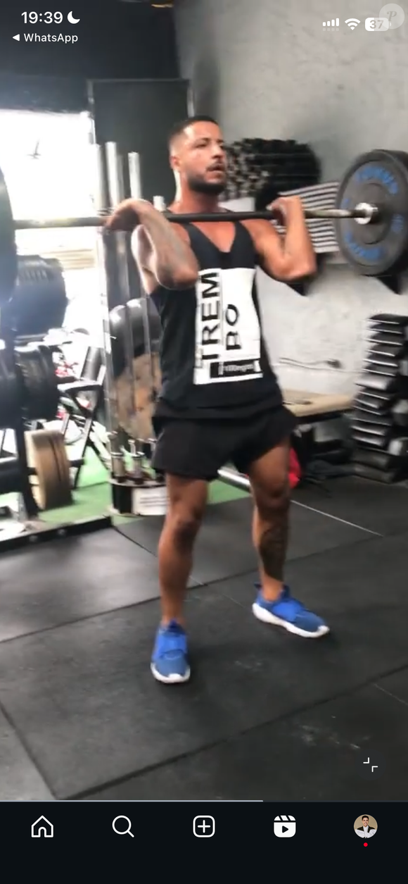 Cantor revela que venceu a obesidade e hoje vive sem nenhum medicamento!