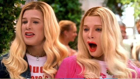 Lançado em 2004, As Branquelas transformou Marlon e Shawn Wayans em ícones da comédia e continua conquistando novas gerações no streaming