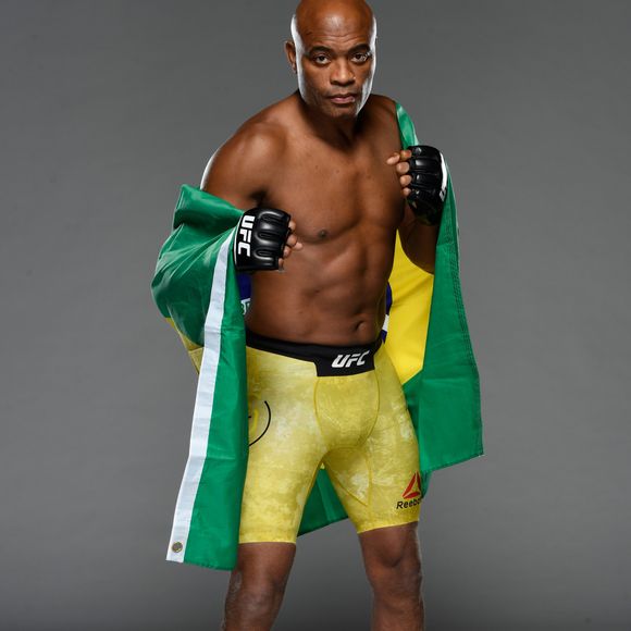 Anderson Silva deve receber 10,3 milhões de dólares, o equivalente a R$ 55,6 milhões na atual cotação