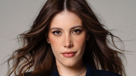 Entrevista | Caroline Dallarosa passa por experiência intensa na 1ª gravidez com '1 milhão de perguntas'; ex-'Malhação', atriz revela grande desejo na maternidade: 'Não projetar na minha filha meus medos ou minhas expectativas'