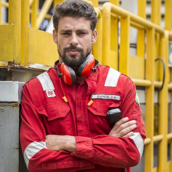 2018: em 'Ilha de Ferro', Cauã Reymond ostentou um visual mais maduro com o personagem Dante Giordano