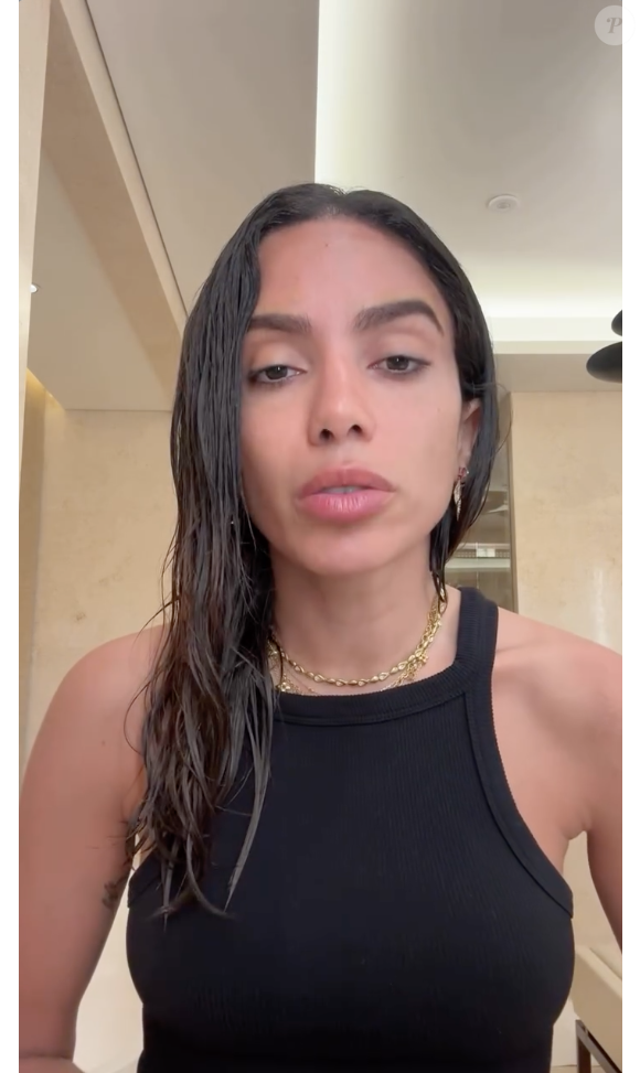 Anitta encerrou: "Posicionamento não é um dia, não é na hora que se quer, não é na hora que tá virando trend na internet. Posicionamento é todos os dias"