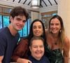 Como está Faustão hoje? Aos 76 anos, apresentador surge em cadeira de rodas em fotos inéditas e web nota detalhe: 'Está com uma carinha...'