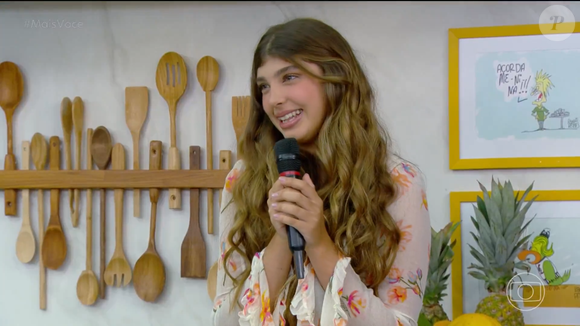 Ana Maria Braga se mostrou surpresa com o tamanho de Sofia, comentário que também é popular entre os internautas