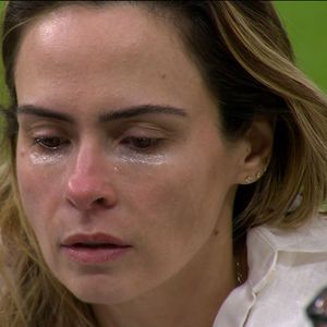 Ana Paula Renault chorou muito ao saber da morte do pai