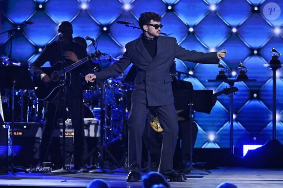 Jão: o cantor, que deu uma pausa na carreira, fez um desabafo inusitado e levou muitos fãs à gargalhada. Ao constatar que teve uma noite feliz de Natal, ele mesmo rebateu nos comentários que estava sendo educado e que, se o Natal do outro tivesse sido ruim, era “problema” da pessoa. Ui! O espírito natalino…