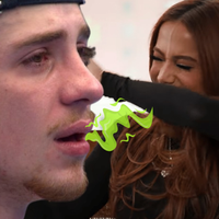 ‘Fala pertinho com o maior bafo’: Anitta criticou a higiene bucal de Juliano Floss, do ‘BBB 26’? Teoria inusitada com música da cantora viraliza