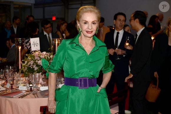 Em entrevista, Carolina Herrera contou sobre seus hábitos: "Caminhar é a única coisa boa que existe. Durante uma caminhada de uma hora, você caminha em ritmo acelerado por um minuto para fazer o coração bater mais forte, e é fantástico"