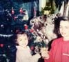 Foto de Bahar da novela 'Força de Mulher' quando criança: Özge Özpirinçci comemorou Natal com a família nos anos 1980