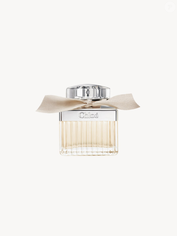 O perfume Chloé Eau de Parfum traz rosa aliada à peônia e lírio-do-vale