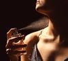 Inspirado no despertar da cidade egípcia, o Cairo Eau de Parfum, da Penhaligon's, faz referência ao nascer do sol e a uma atmosfera quente que remete ao açafrão. Segundo a descrição da marca, a fragrância evolui com notas de Rosa Damascena e labdanum sobre uma base de patchuli
