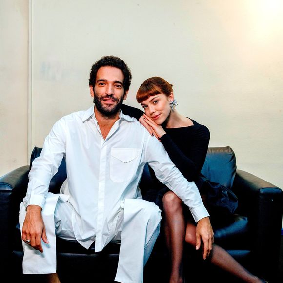 Humberto Carrão e Alice Wegmann também foram ao 'Domingão' divulgar a novela 'Vale Tudo'