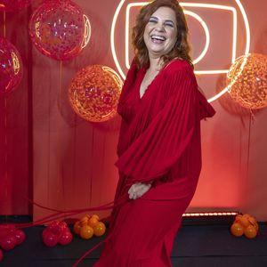 Isabel Teixeira revelou que estranhou a própria imagem ao se ver na televisão durante ‘Pantanal’. Com o tempo, a atriz disse ter aprendido a acolher sua aparência e enxergar beleza em si mesma