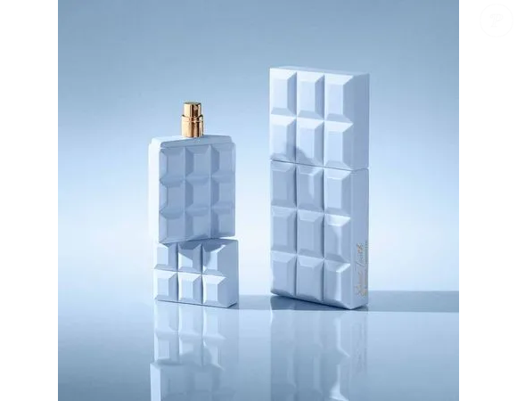 Com frasco azul-claro e proposta de luxo acessível, 'Me Espresso' traduz a essência sedutora da artista