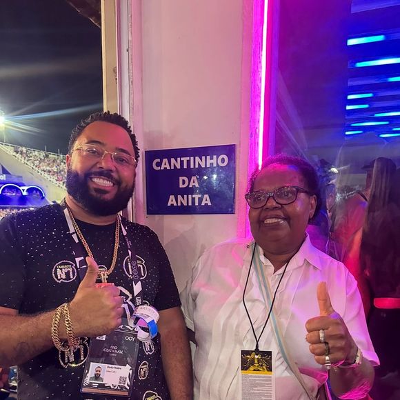 Segundo o G1, o gurufim é uma cerimônia funerária festiva de matriz afro-brasileira, comum entre personalidades do mundo do samba. Em maio, Dudu Nobre compartilhou uma foto ao lado da mãe