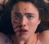 Mais jovem, personagem de Demi Moore no filme 'A Substância' é interpretada por Margaret Qualley