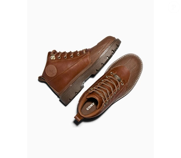 Para quem prefere fugir do calor do Brasil e aproveitar o inverno do Hemisfério Norte, é importante ter em seu guarda-roupa aquelas peças que são resistentes e versáteis