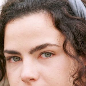 A atriz revelou que a transição a fez começar a pensar em sua forma outra forma, e não apenas como a estética impecável das modelos