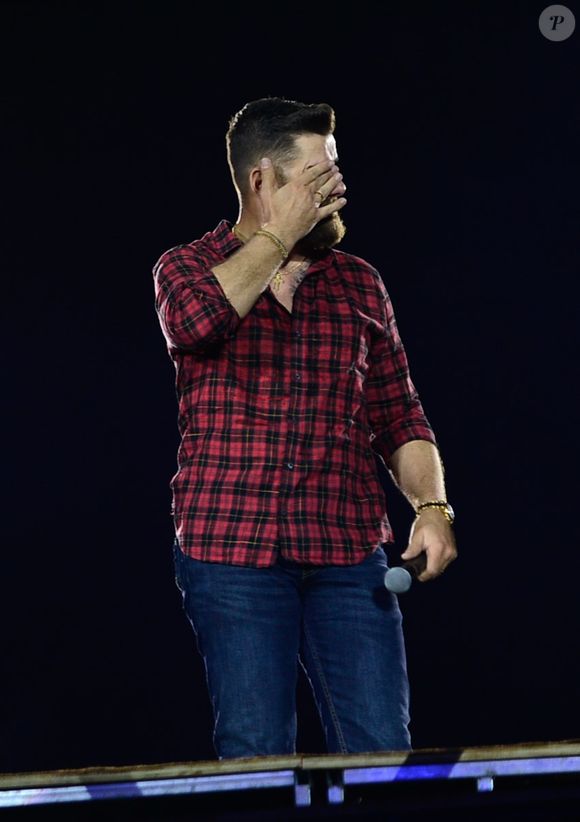 Zé Neto e Cristiano caiu no choro ao lembrar que precisou cancelar o show em Barretos no ano passado devido ao diagnóstico