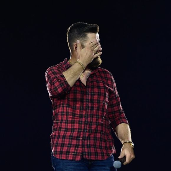 Zé Neto e Cristiano caiu no choro ao lembrar que precisou cancelar o show em Barretos no ano passado devido ao diagnóstico