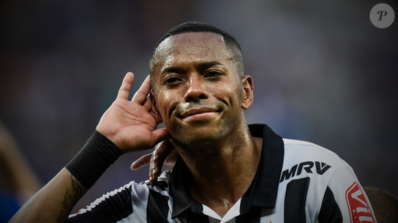 Robinho foi transferido para a penitenciária de Limeira, que é menor e conhecido por ser mais tranquilo