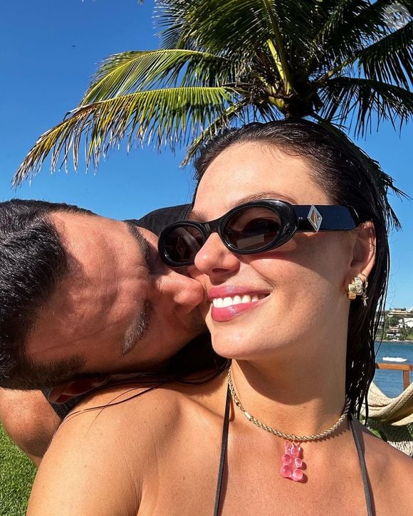 Isis Valverde e Marcus Buaiz estão juntos desde o ano passado