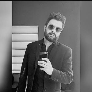 Fernando e Sorocaba: o produtor Everson Felix assumiu provisoriamente a segunda voz após a saída de Humberto Santiago